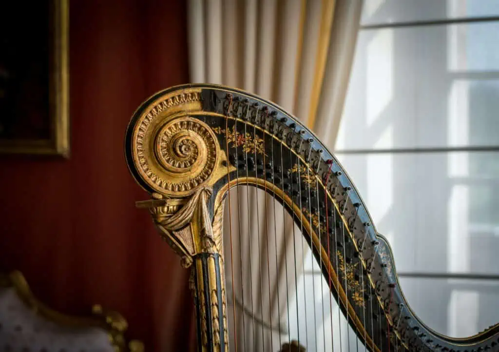 how to ship musical instruments
